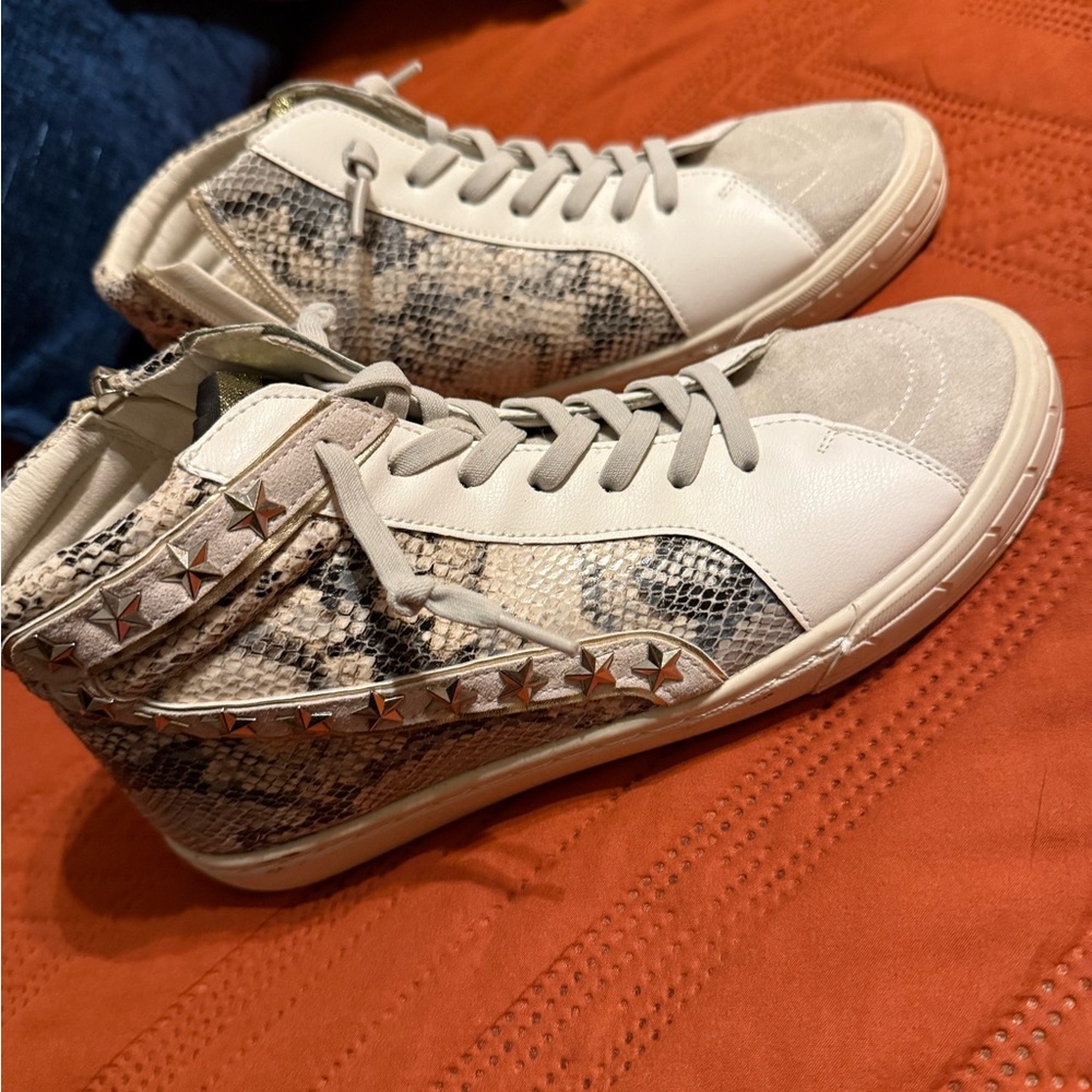 Vintage Havana Women's Snake Print High-Top Sneakers
